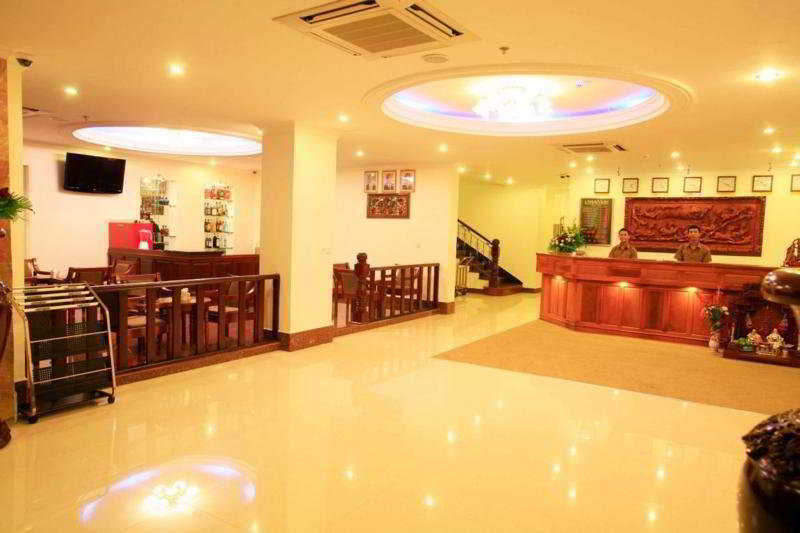 Cardamom Hotel&Apartment Phnom-Penh Buitenkant foto