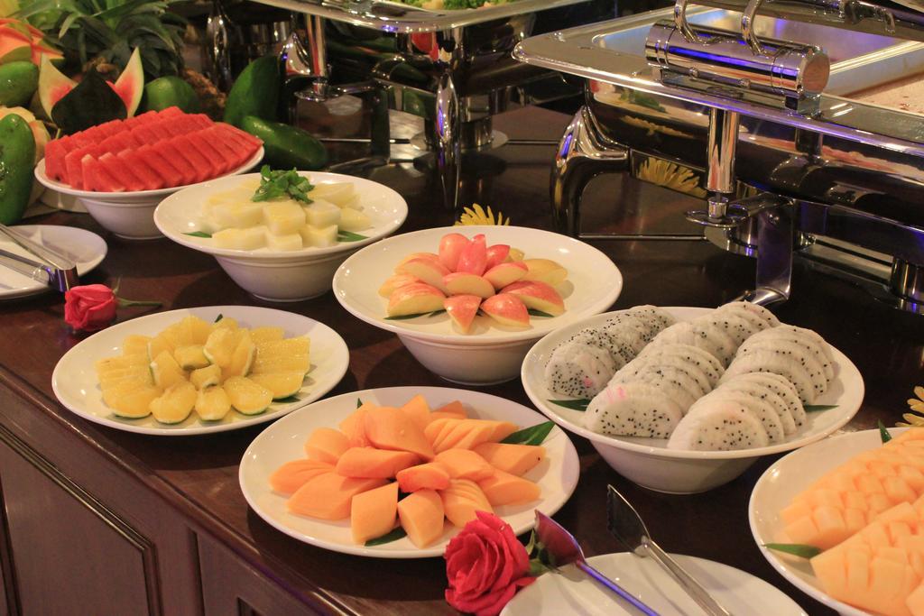 Cardamom Hotel&Apartment Phnom-Penh Buitenkant foto