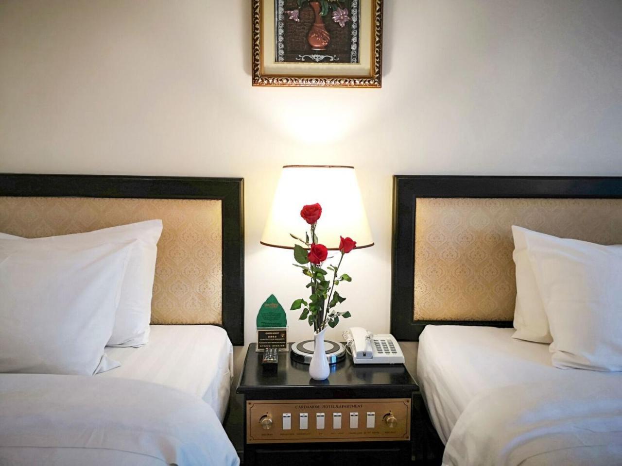 Cardamom Hotel&Apartment Phnom-Penh Buitenkant foto