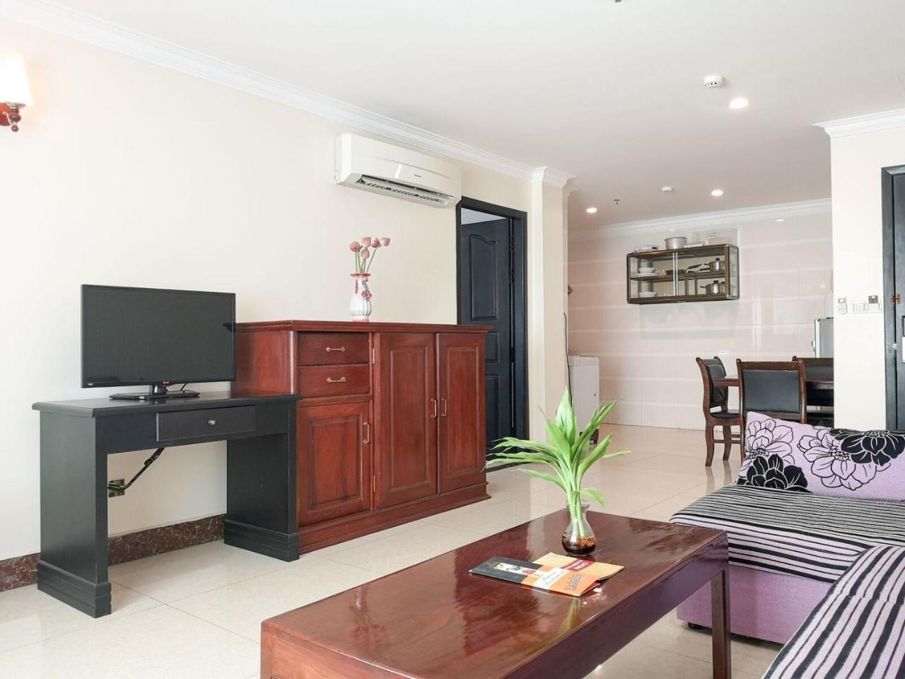 Cardamom Hotel&Apartment Phnom-Penh Buitenkant foto